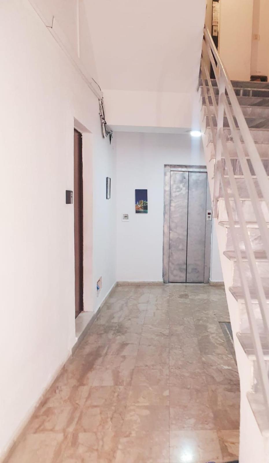 Apartamento Quite Getaway In The Heart Of Tirana Exterior foto