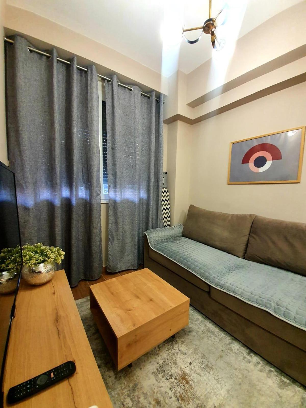 Apartamento Quite Getaway In The Heart Of Tirana Exterior foto